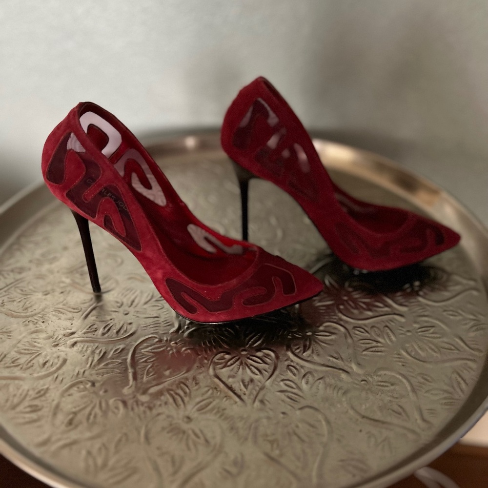 Charles Jordan pumps